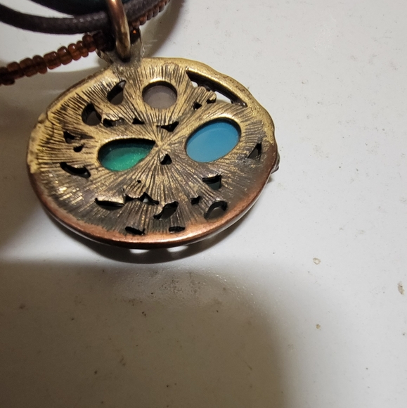 VTG* Brass jeweled pendant/choker necklace. - Picture 3 of 5